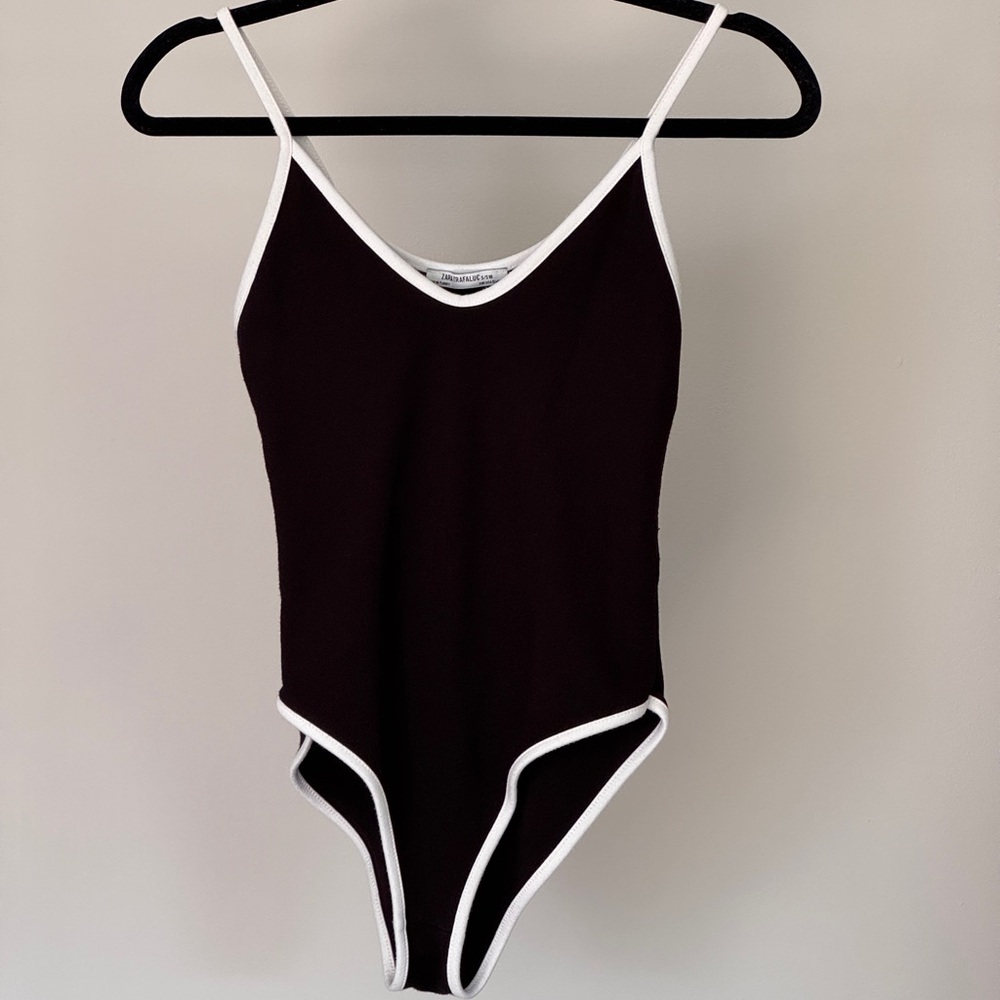 Zara Black and White Bodysuit with V-Neckline